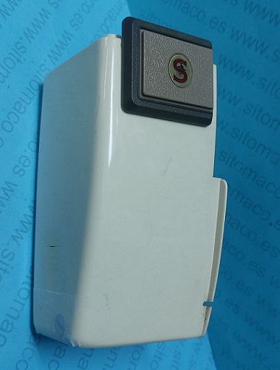 TAPA LATERAL IZQUIERDA / TAPA LUZ  SINGER  1247, 1263, 1288